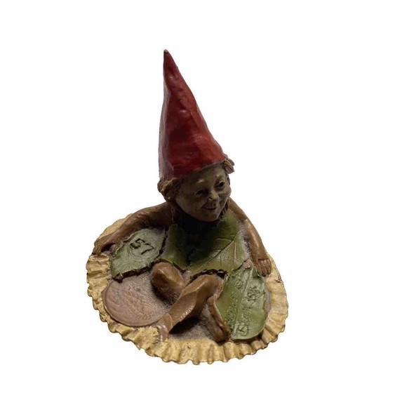 Tom Clark Gnome "Bubbles" Bathing in a Sea Shell- Cairn Studio 1984 #57 - Picture 1 of 13
